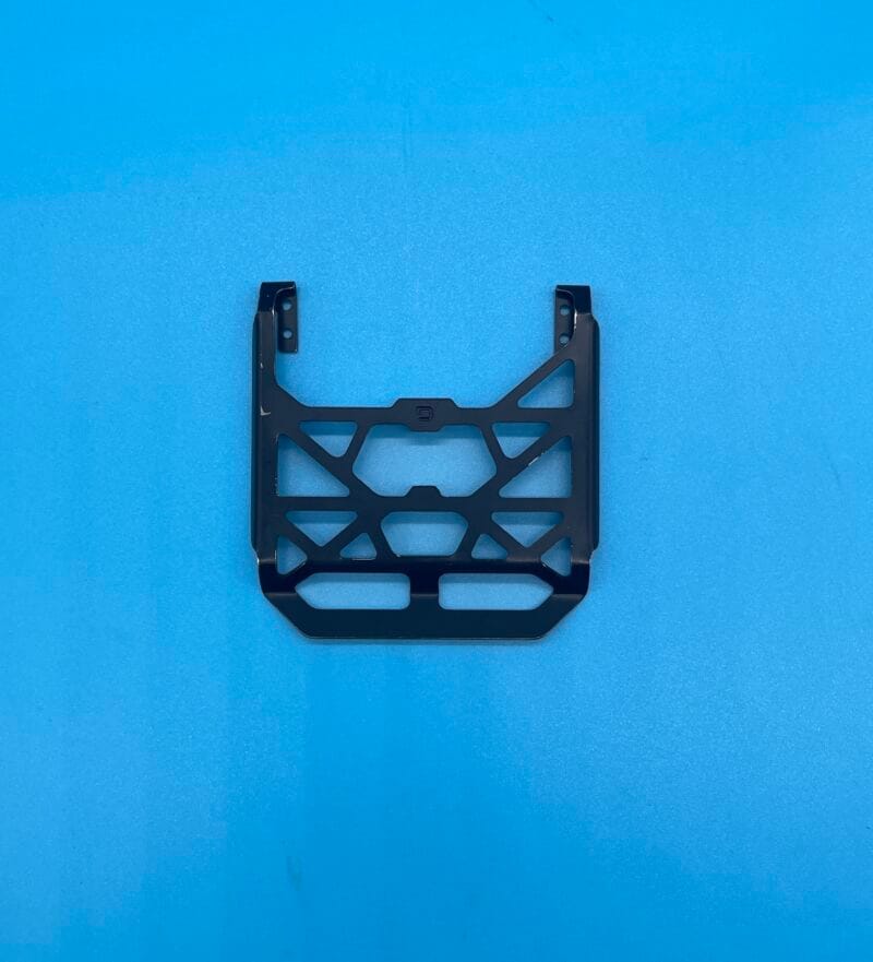 M1 CHASSIS CLIP